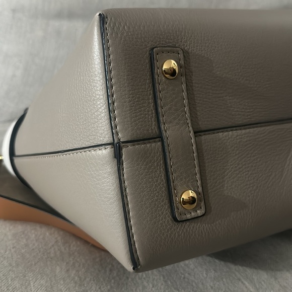 Burberry belt bag medium size - Picture 8 of 9